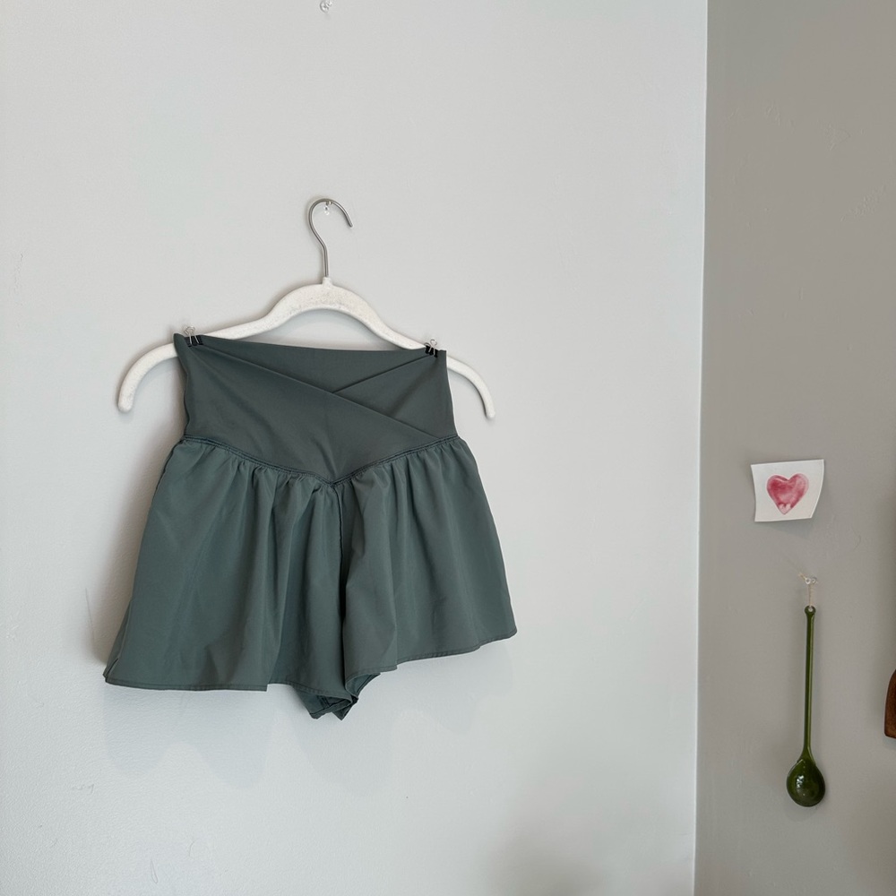 aerie Green Athletic Skort-Style Shorts